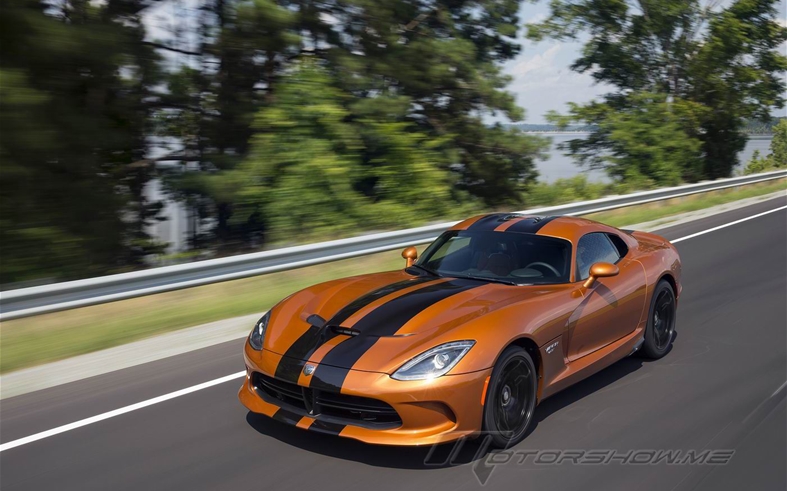 Customize Your Own Design with 2016 Dodge Viper GTC 